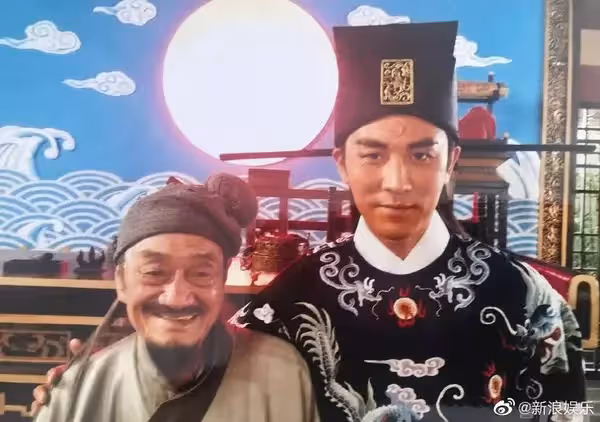 資深男星醫院過世！女兒悲痛證實「在家人陪伴中闔眼」與世長辭　自豪「一鏡到底從不NG」留下影界傳奇