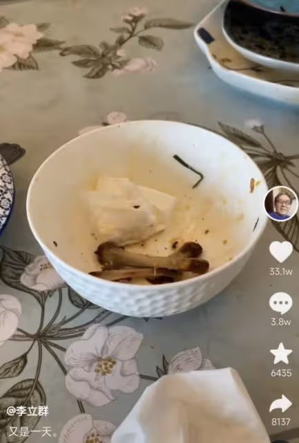 李立群曬視頻回應吃不飽，著急稱人都長胖了，此前被曝一天吃一頓