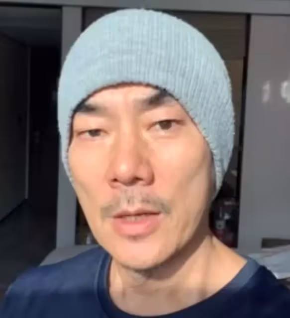 55歲任賢齊瘦到認不出？面部蒼老皺紋明顯，近照與素人沒區別，網：太憔悴了