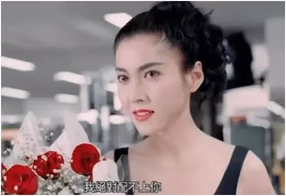 52歲「靚絕TVB」李婉華近況罕曝光，素顔出鏡身材逆天，17嵗女兒清秀高挑像爸爸，11嵗雙胞胎仔仔圓臉嘟嘟超可愛