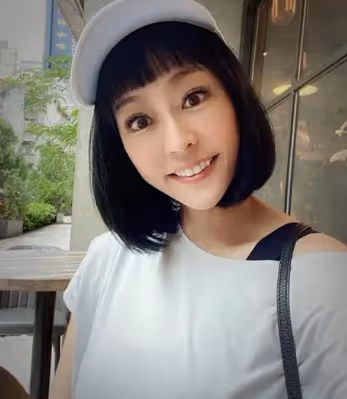 罹胃癌熬8次化療！47歲女星嘆「又再穿上手術衣」：作戰了　淚抗病魔「被5症狀圍攻」身心崩潰