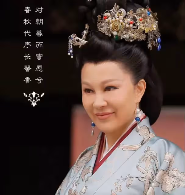 為成名插足導演婚姻！成功上位卻「19年拒生子」　前夫另娶小30歲嬌妻後「容貌變化大到認不出」