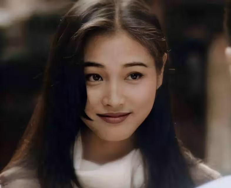 還記得《粉紅女郎》男人婆嗎？答應2次求婚皆反悔「老公不肯放棄」　第3次突襲成功「18年婚姻嫁對人」