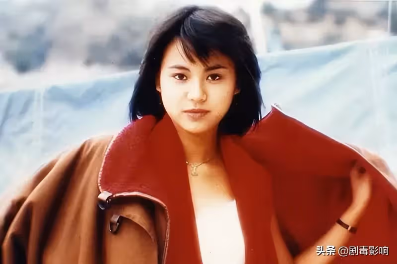 曾是選秀鼻祖!性感女神「為愛沉淪拍拖11年」:他分手秒娶別人 悔恨「要更愛自己」56歲不婚也精彩