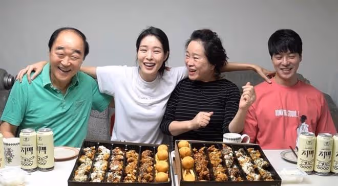 新韓國藝人夫婦誕生!一見鍾情墜入愛河,岳父著名演員曾扮演大神級經典角色?