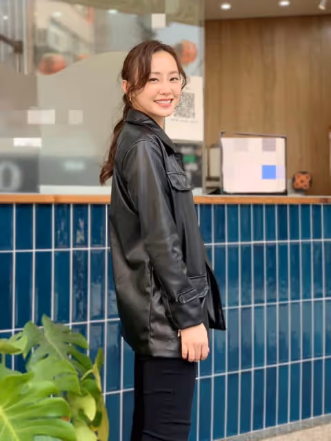 產後好難瘦！35歲女星「肚子大到撐破褲子」被經紀人狂嫌　吐鏟肉辛酸史「成功瘦成女神」媽媽變姊姊❤️