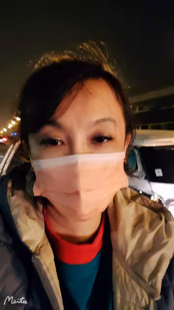 遲遲討不到錢！佩真突曝「負債1500萬」哭求澎恰恰還錢　對方卻喊「我才懶的鳥」她暴怒：什麼叫作我放話