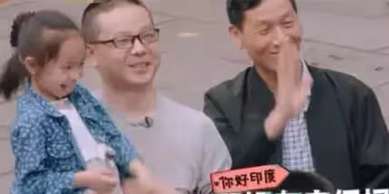 爸爸姓「房」給女兒取名卻受盡委屈:上課舉手老師都不理我 ,老師忙喊冤:不敢點她名