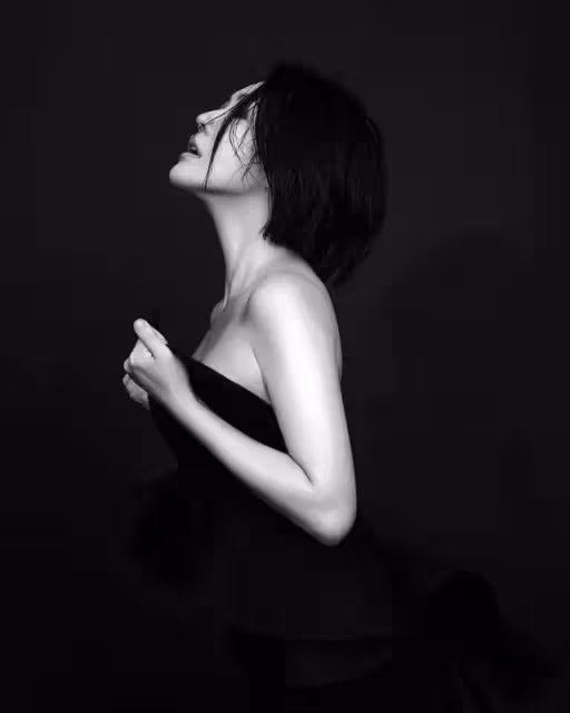小S身材比例太好!158cm身高同框模特氣勢完全不輸:自信的女人自帶光芒