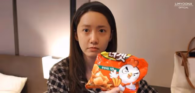 林允兒去劇組拍戲竟然無人認出?助理笑言:是不是因為你素顏啊!