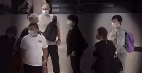 57嵗商天娥近況罕曝光，媒諷「年輕時顯老，老了反而年輕」，她喊話「懶理別人看法」網友：婚姻美滿財富自由，不美也是人生巔峰