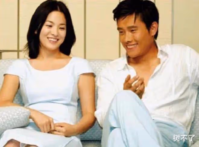 世紀cp離婚!到底誰出軌了?