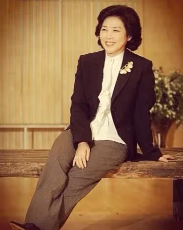正宮未動,小三先行,手段之高,堪比李嘉欣,關之琳