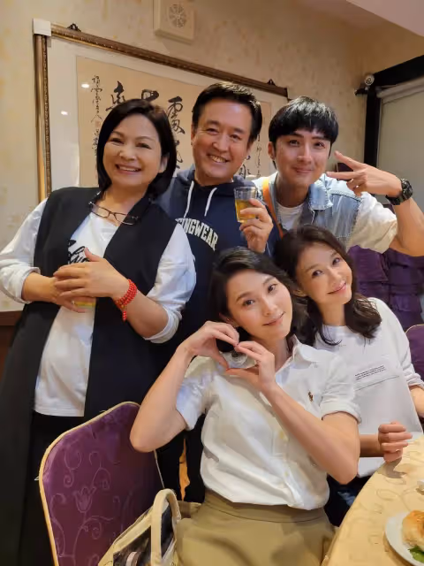 比老婆大17歲！檢場和李翊君「結婚28年恩愛如初」笑喊：我有兩個女兒　溝通無隔閡「公開婚姻保鮮秘訣」超甜蜜