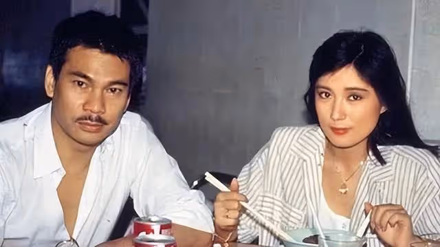 香港初代真功夫大佬近況曝光,曾與李小龍齊名,四婚娶小30歲嬌妻