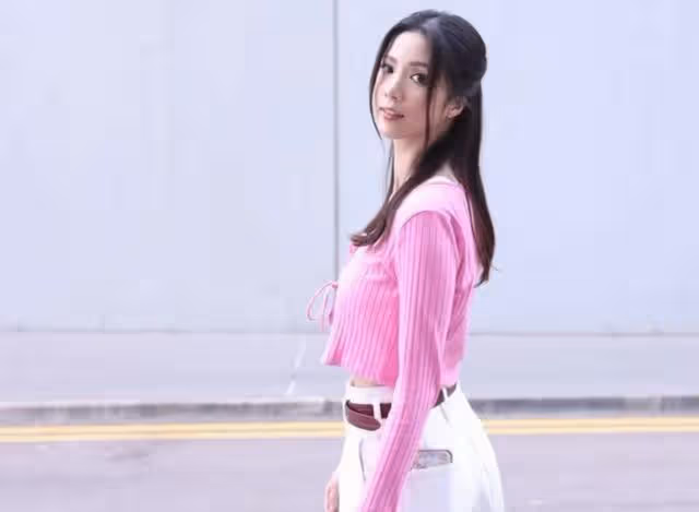 澄清絕無可能!TVB小花被傳與大15歲男星發展地下情:莫名其妙