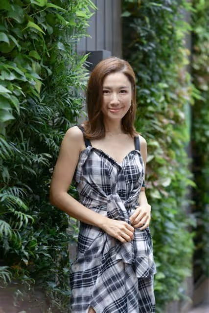 驚喜!前TVB花旦「大小眼」現身宣傳會,直言病情可能要再做手術