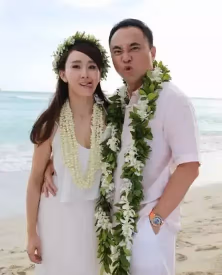 願作鴛鴦不羨仙!丈夫為了「不分房睡」主動切除扁桃體,身家50億卻「獨寵愛妻」13年:她何德何能?