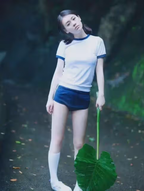 盤點7位頂流女星「早期照片」：堪稱純欲小白花鼻祖~