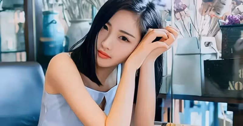 「真敗家」兒媳吃草莓被婆婆數落，丈夫：吃你的了？閉上你的臭嘴