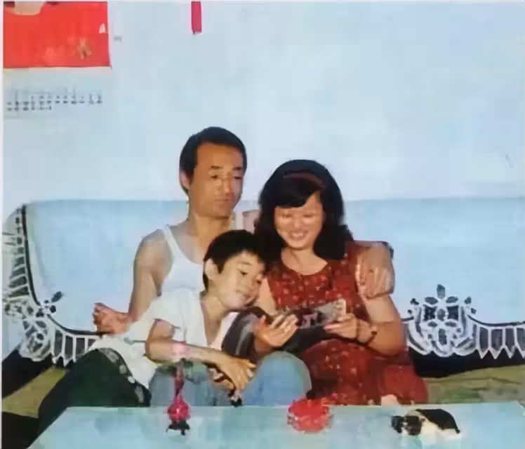 不想他們分開！Baby前婆婆「挽救過兒子的婚姻」　黃曉明離婚「她的心最痛」孫子怎麼辦　