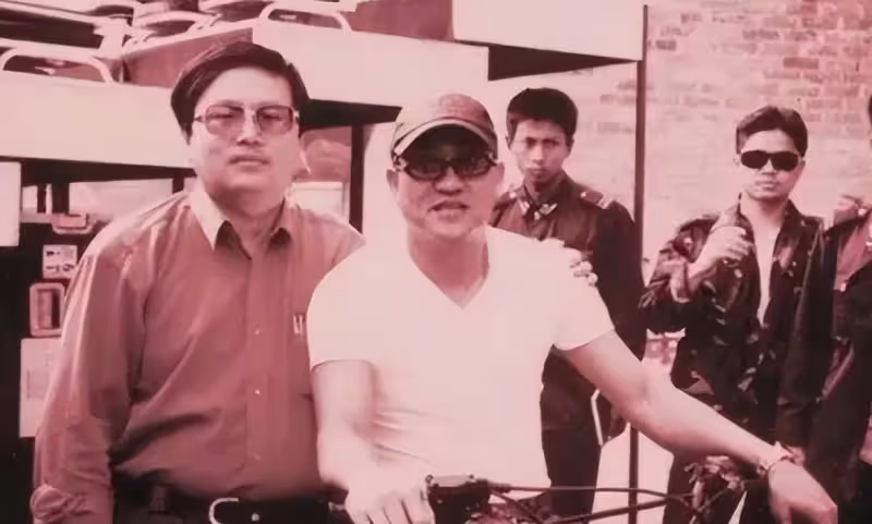 19年過去了才知道:柯受良生前仗義提攜的港星大佬,都沒白幫