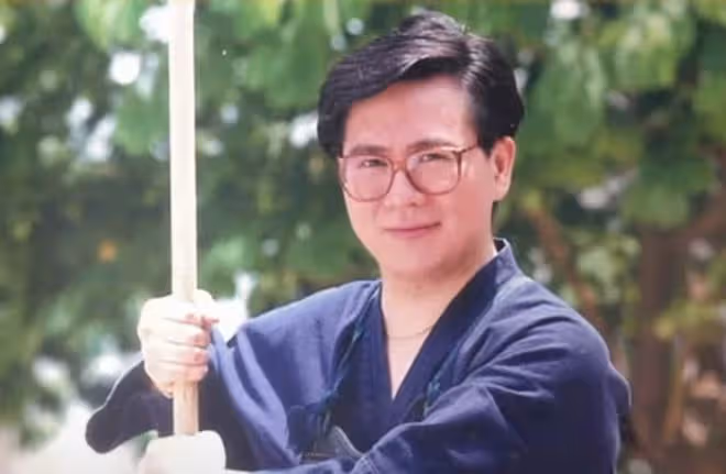 TVB男星息影后開房地產公司,曾賺到盆滿缽滿,卻遭背叛陷入低谷
