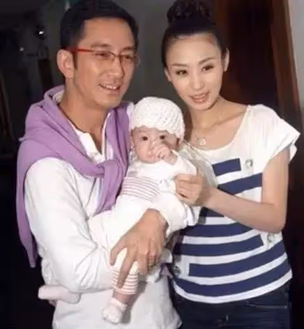 負責任好男人!吳啟華離婚「對前妻照顧有加」全家同出遊 對女兒愧疚「月花77萬補償」流露父愛