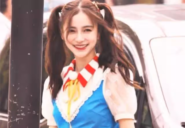 baby還沒來得及化妝，導演組卻突襲闖入！素顏照被熱傳，網友：終於現原形了~