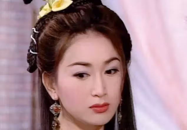 都說劉亦菲太清純無法演蘇妲己！甩出定妝照後，才知道什麼叫「紅顏」