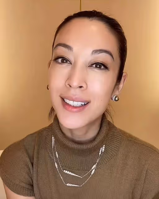 香港知名女星復出做網紅!因醜聞退圈成珠寶商,已成三孩之母