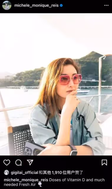 51歲李嘉欣曬唯美自拍!戴粉色墨鏡氣質不輸少女,雙手纖細秀戒指