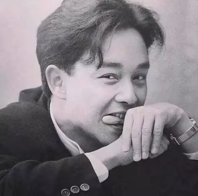 被港圈視若神明的白龍王，梁朝偉認他做乾爹，為何一生不見劉嘉玲
