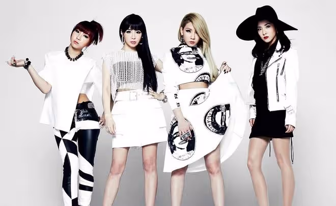 意外驚喜!女王歸來!2NE1時隔6年再次合體!
