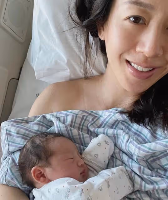 39歲女星梁靖琪順產二胎兒子！小8歲二婚老公報喜，寶寶僅5.4斤