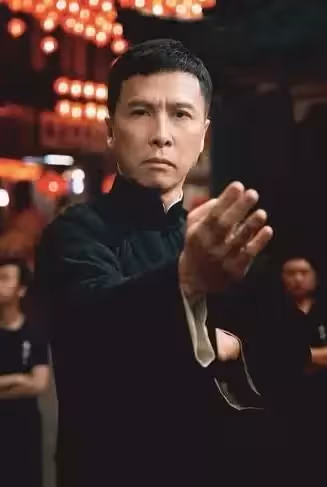 黃百鳴籌拍《葉問》邀請「李連杰和成龍」片酬要太高「甄子丹只要300萬」卻將「葉問」演活了
