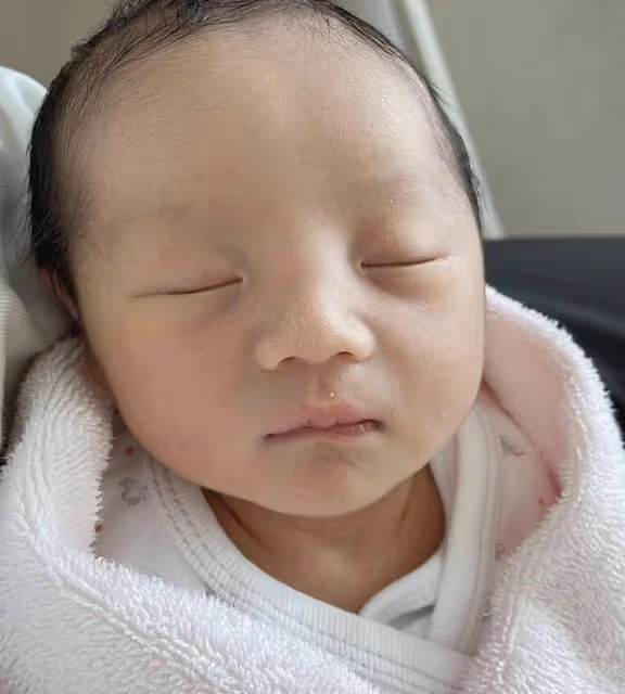 恭喜！香港知名女星二胎得子，因卵巢生血瘤被醫生診斷不易懷孕
