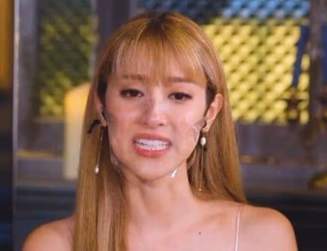 鄭嘉穎嬌妻上節目激動落淚！稱選美時身材總被提及，對她打擊很大