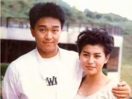 周星馳心裡想結婚的人不是朱茵,拍攝《美人魚》是為了紀念一人