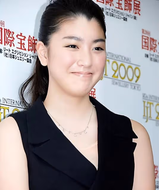 腫麼會這樣？網友傻眼崩潰11位日本女星發福崩壞照，還我女神美貌