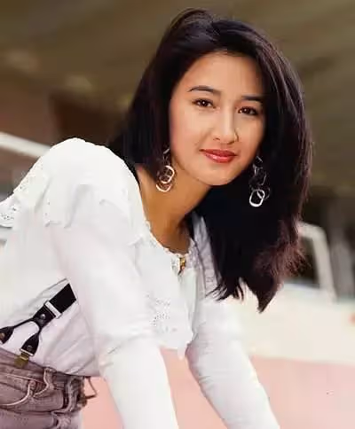 拒嫁豪門!一代天后不炒緋聞「最紅時下嫁窮小子」 生娃艱辛「2度送走孩子」如今成幸福贏家