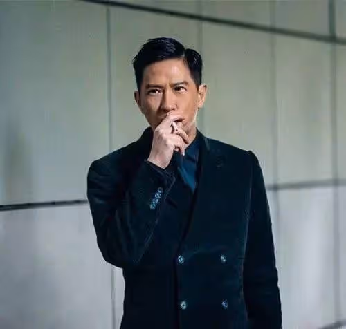 拒嫁豪門!一代天后不炒緋聞「最紅時下嫁窮小子」 生娃艱辛「2度送走孩子」如今成幸福贏家