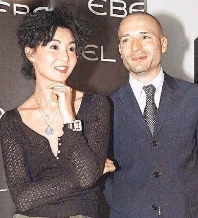 不願將就,56歲張曼玉「11段戀情全失敗」仍選擇做自己 被嘲美貌不再也絲毫不懼「坦然接受臉上皺紋」自然老去