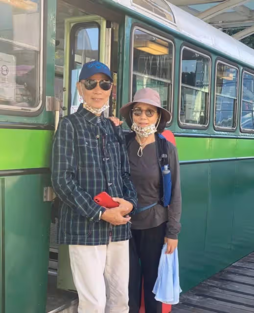 汪明荃74歲了還這麼潮，皺紋明顯發量足，沒整容接受自然衰老：心態最重要