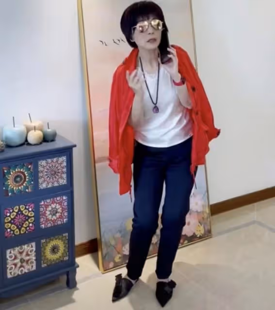 備受爭議!香港知名女星拍片分享上海抗疫,因誇張演繹遭網友責罵