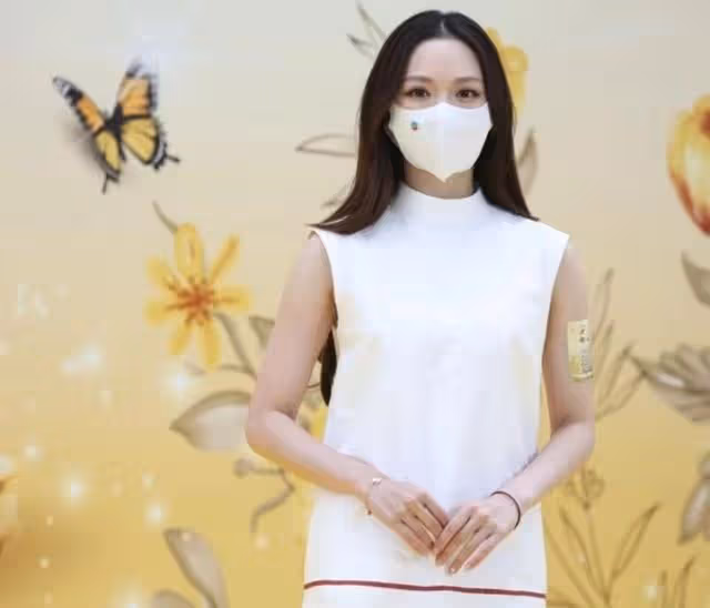 好久不見!TVB上位小花終回港投入工作,早前因疫情滯留美國多月