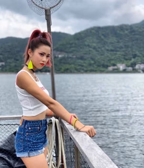好久不見!TVB上位小花終回港投入工作,早前因疫情滯留美國多月