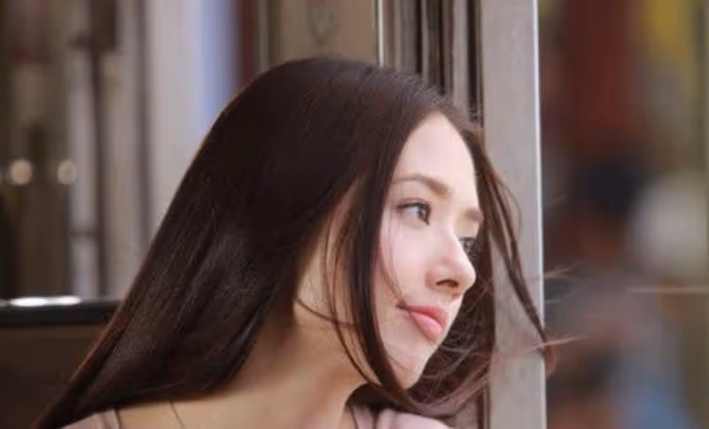 有種「整容」叫郭碧婷生娃，向佐還是向佐，郭碧婷卻徹底變了個人，網友：清純形象已不再