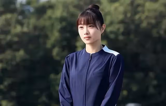 「生個賠錢貨,滾回娘家坐月子」兒子一腳踹婆婆出門:你也沒少生