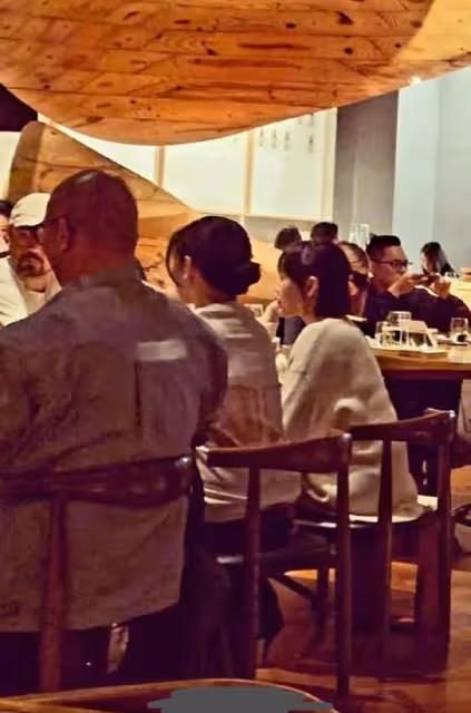 汪小菲回憶自己在國外留學遭歧視,去藥店買藥被驅趕,當時很鬱悶